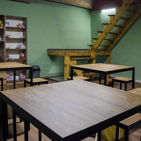 Your Room Hostel Tbilisi Eksteriør billede